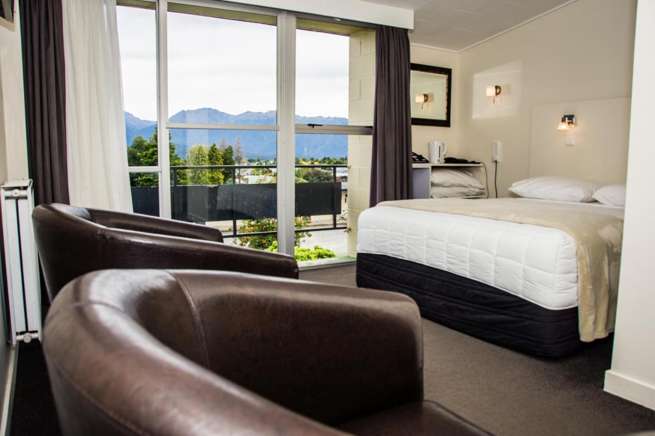 Fiordland Hotel Te Anau Dış mekan fotoğraf